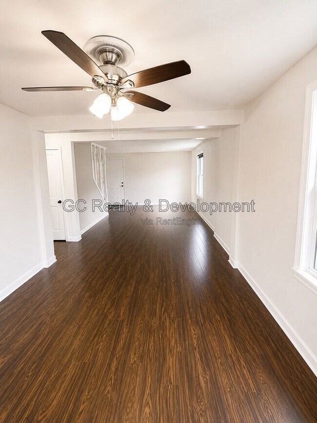 Foto del edificio - 707 Newcastle Ave