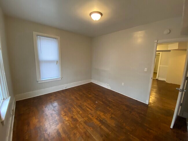 Building Photo - 1137 Jennette Ave NW