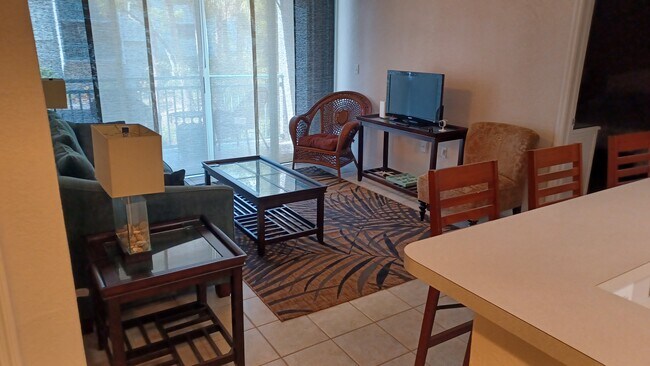 Foto del edificio - 3655 Seaside Dr