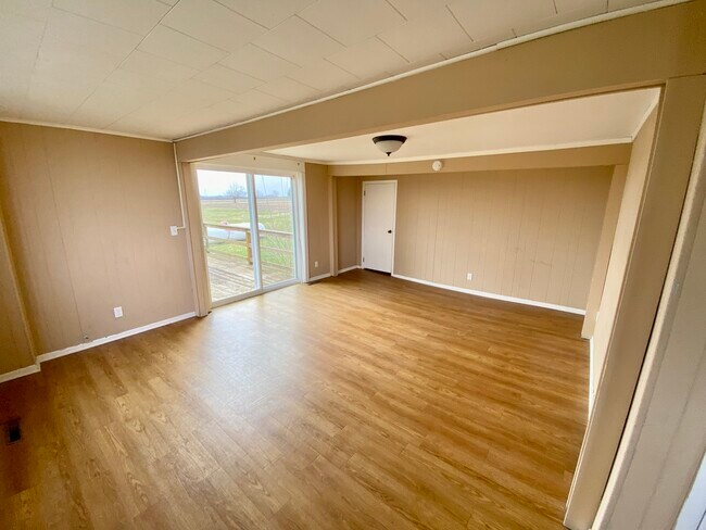Foto del edificio - 31913 Hunter Rd