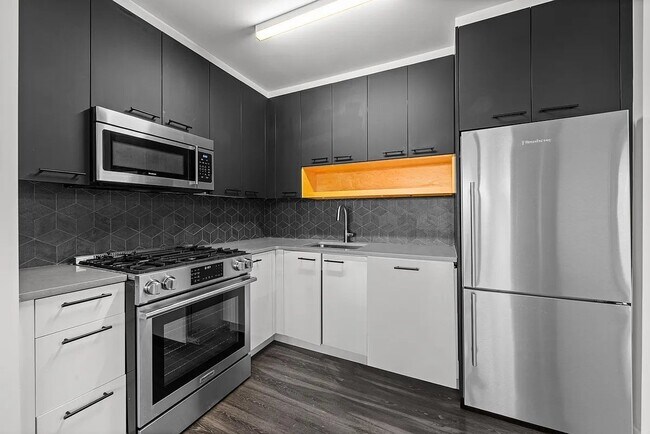 Foto del edificio - 250 E Houston St