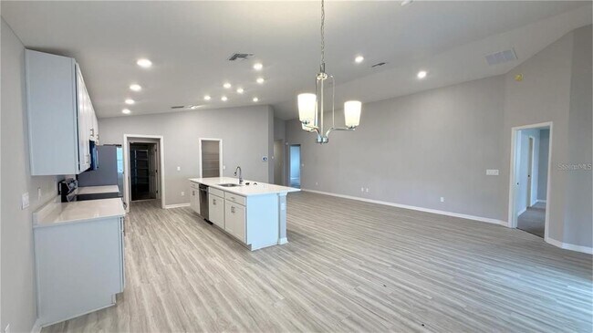 Foto del edificio - 485 Windy Willow Wy