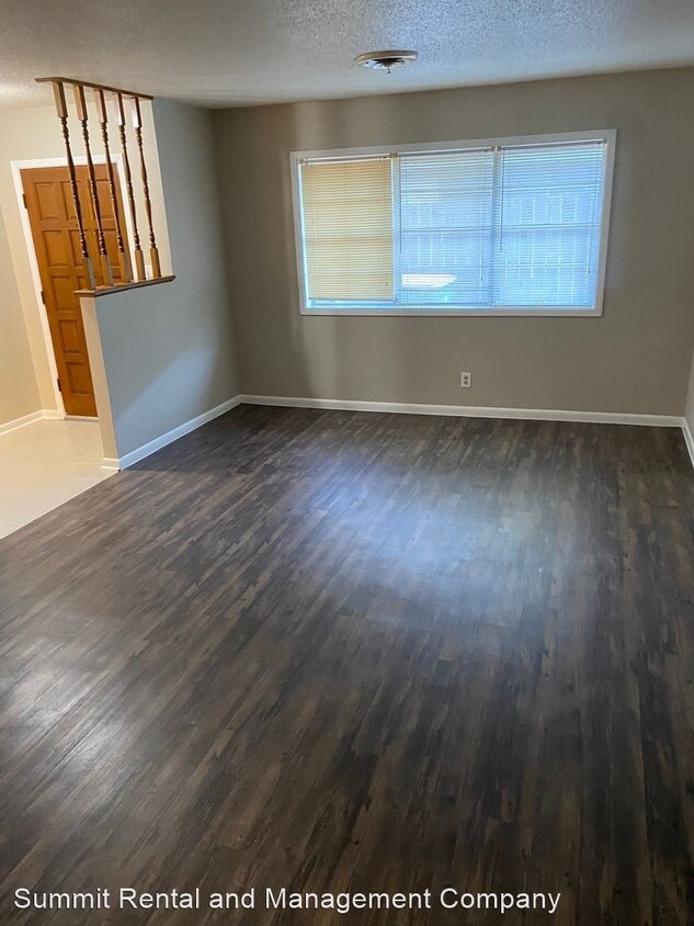 2 br, 1.5 bath House 103 B Tampico Court House Rental in Victoria, TX