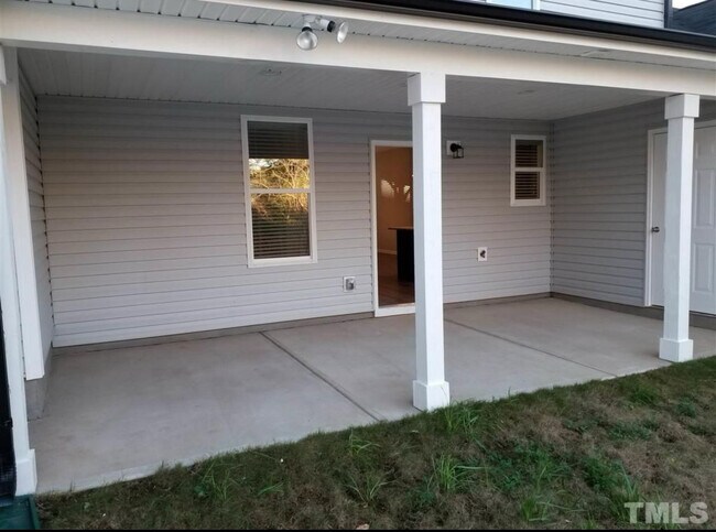 Building Photo - 151 Cullen Ct