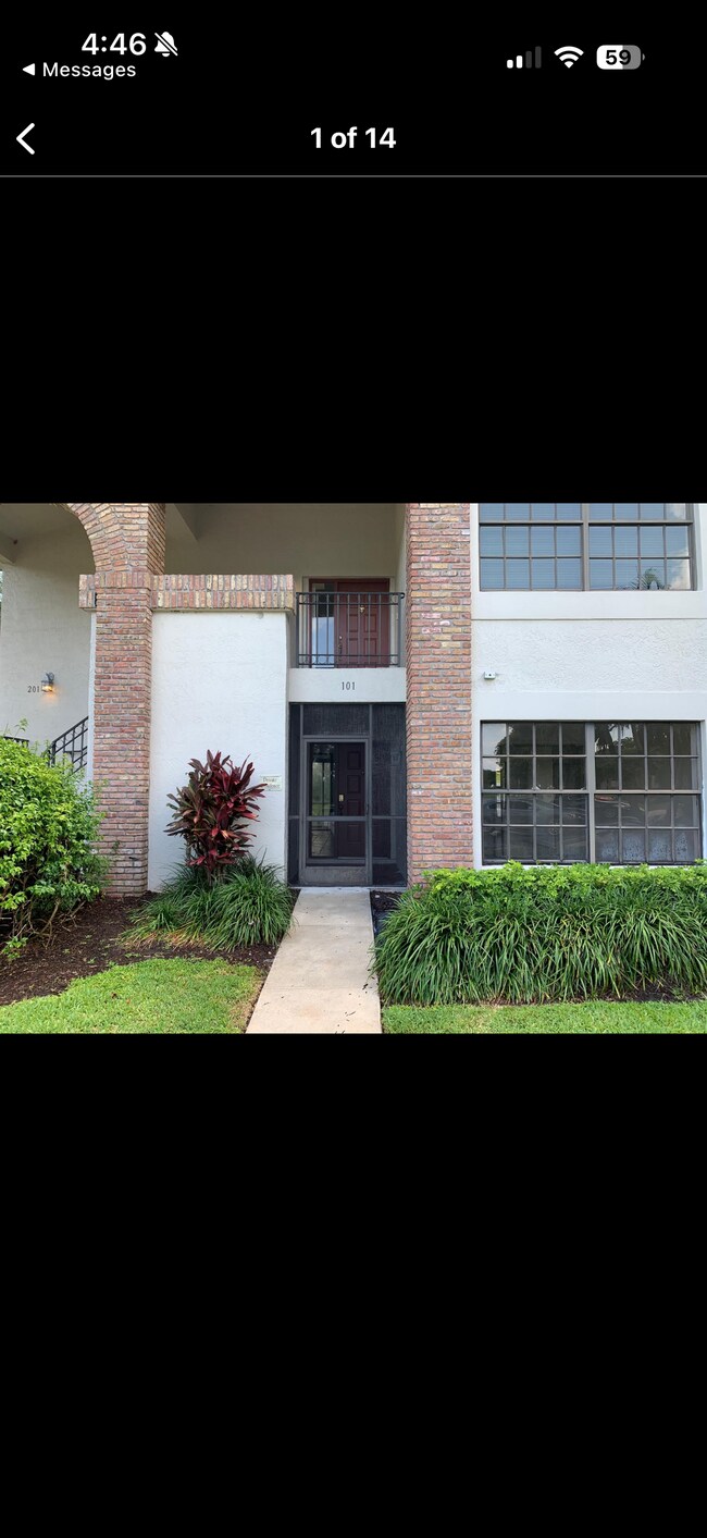 Foto del edificio - 8073 Aberdeen Dr