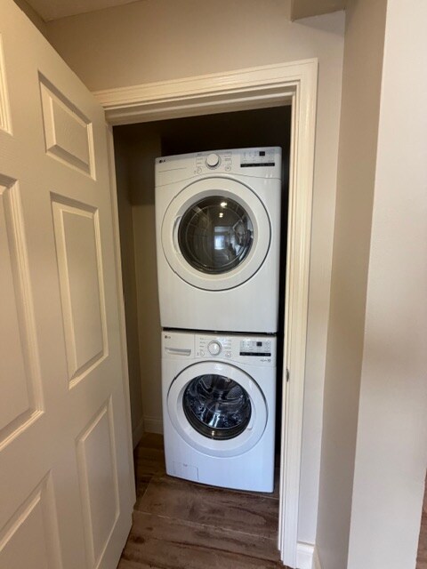 Building Photo - 7100 Van Dorn St