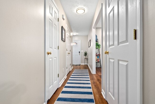 Photo - Donahue Crossing, Unit 2508 Apartment