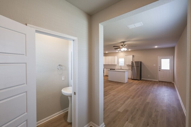 Building Photo - 8343 Runner Ridge