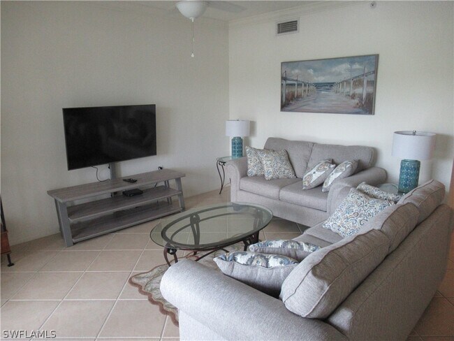 Foto del edificio - 10275 Heritage Bay Blvd