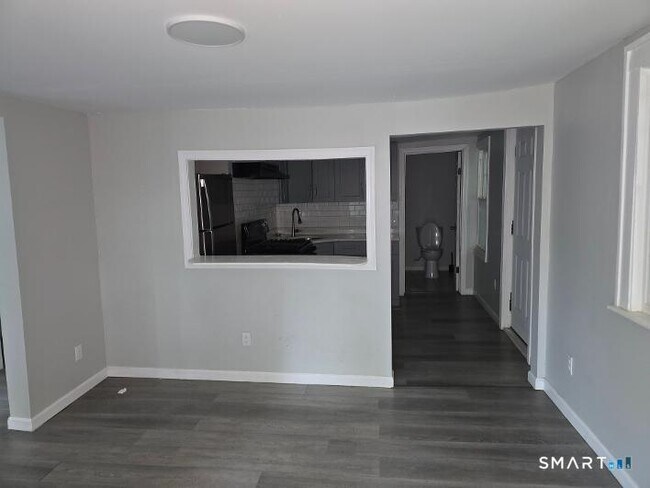 Foto del edificio - 103 Catherine Ave