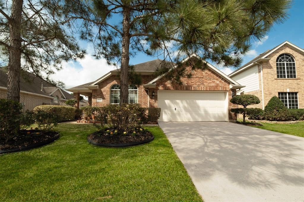 2608 Easton Springs Ct, Pearland, TX 77584 House Rental in Pearland