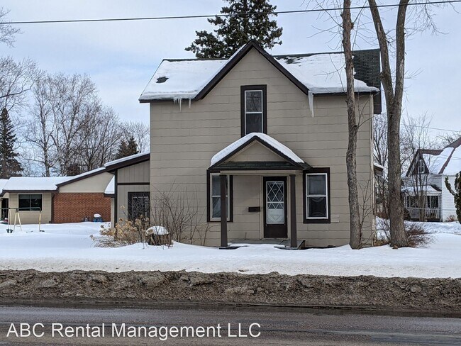 Foto del edificio - 3 br, 1 bath House - 1303 Neva Rd