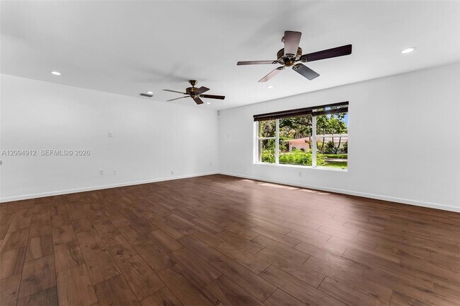 Foto del edificio - 11890 SW 72nd Pl