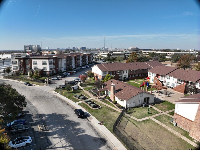 Exterior 3D - Solarium Apartments