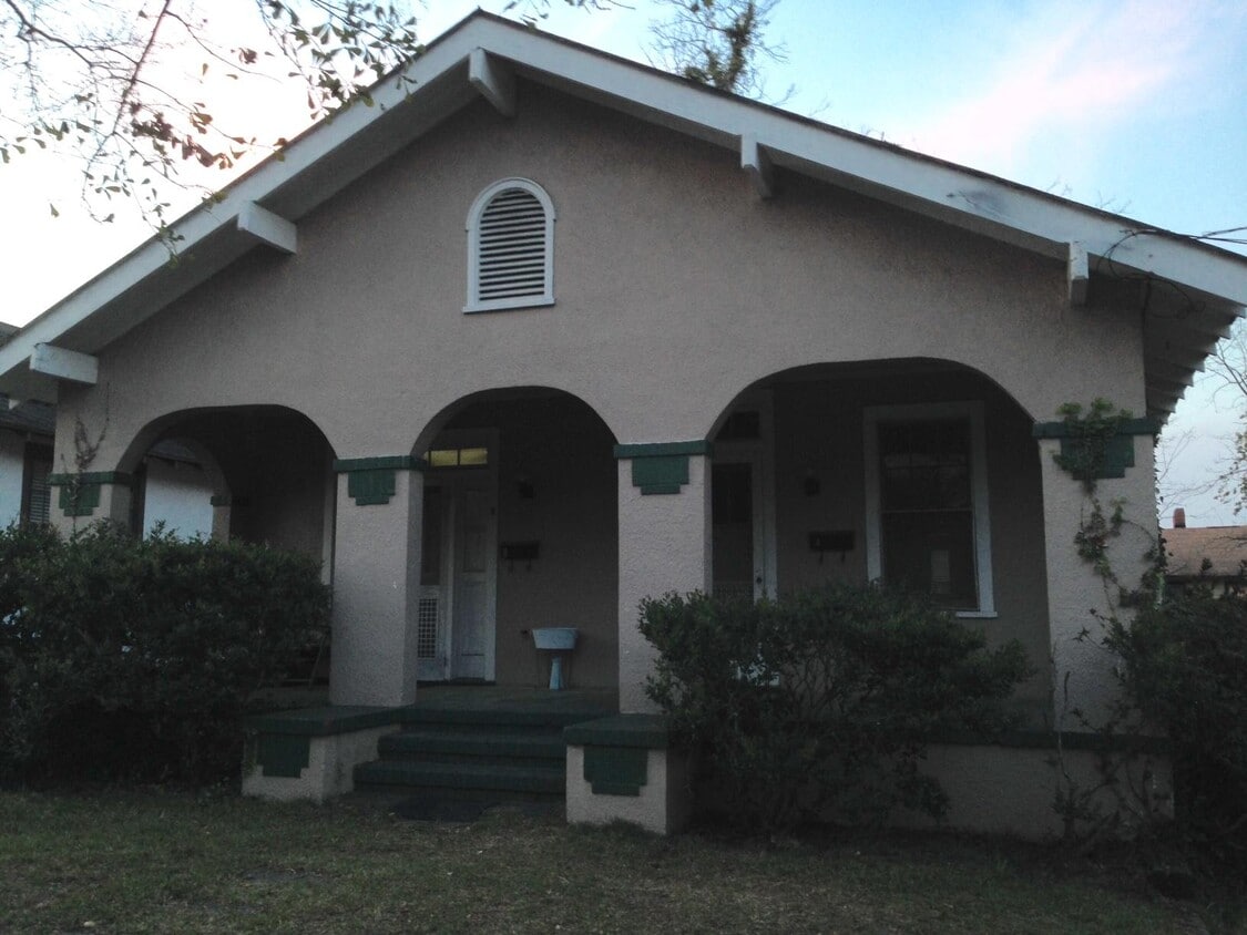 1839 McDowell St, Augusta, GA 30904 Townhome Rentals in Augusta GA