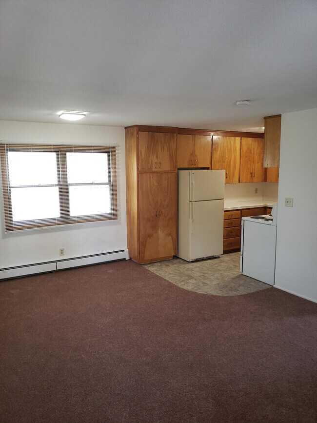 Foto del edificio - YD Enterprise LLC