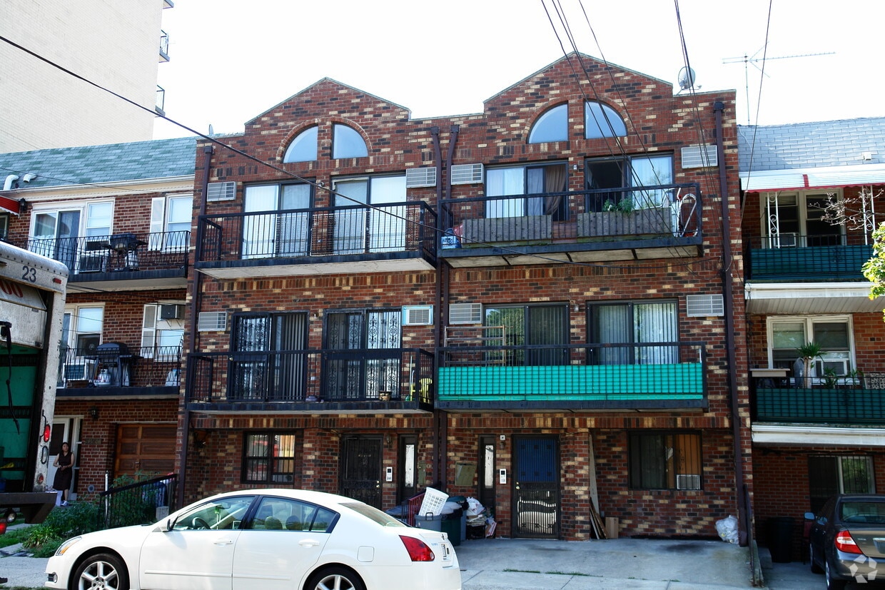 Primary Photo - 14506 34th Ave