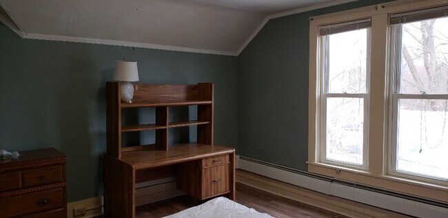 Bedroom - 189 Chemung St