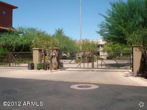 Building Photo - 9551 E Redfield Rd