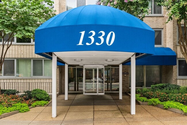 Building Photo - 1330 New Hampshire Ave NW