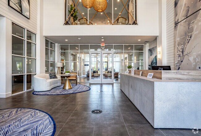 Interior Photo - Solano Belleair