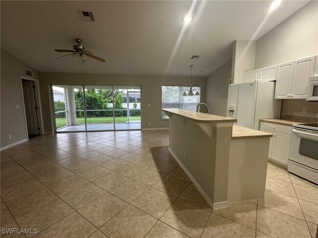 Foto del edificio - 321 NE 29th St