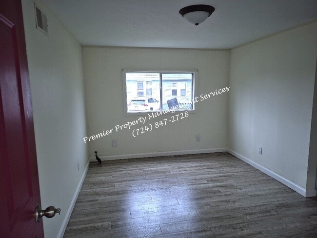 Foto del edificio - 3401 45th St