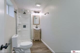 Building Photo - 3304 Redick Ave