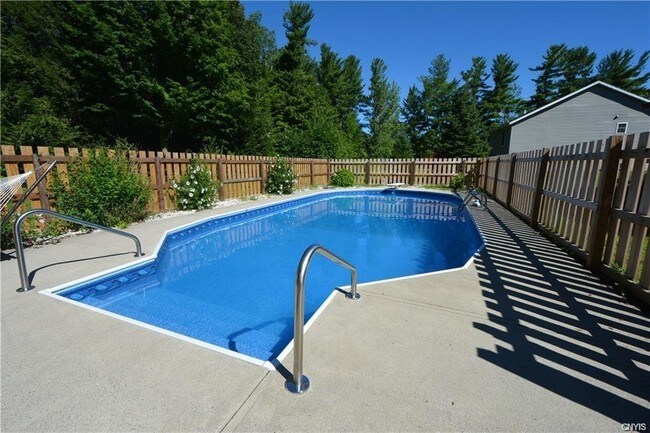 Building Photo - 22837 Duffy Rd