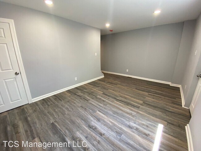 Building Photo - 3 br, 1 bath House - 4812 Parrish Street