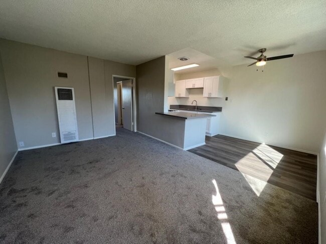 Interior Photo - 162-WNC Dresden Place, LLC