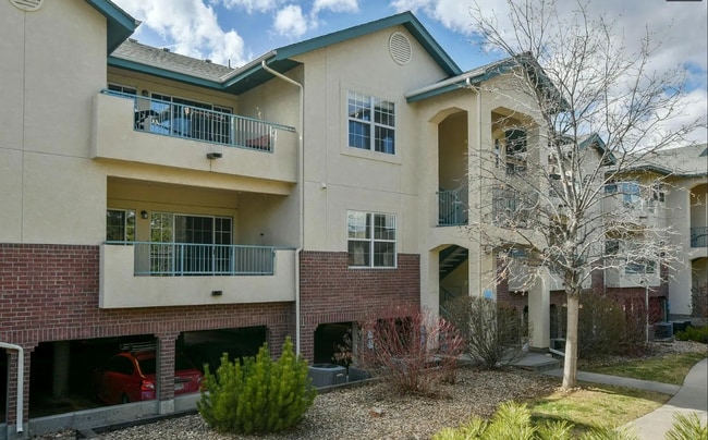 Building Photo - BEAUTIFUL 2 Bed 2 Bath Condo in Boulder