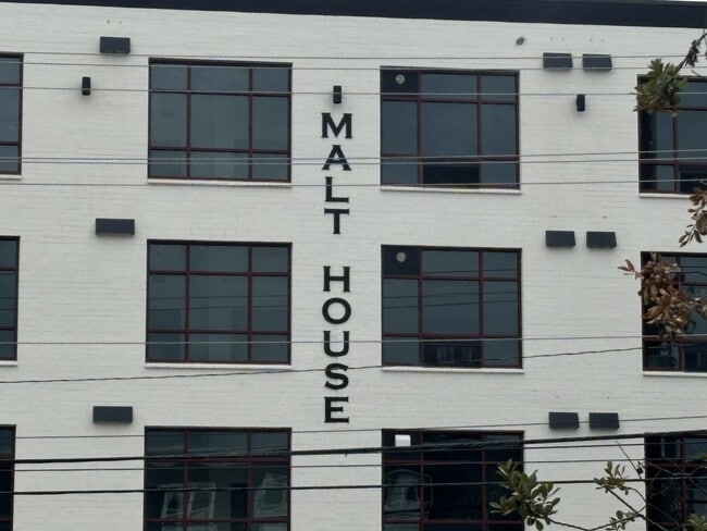 Interior Photo - The Malt House Apartment Homes