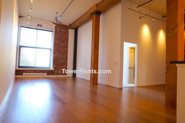 Foto del edificio - 310 Townsend St