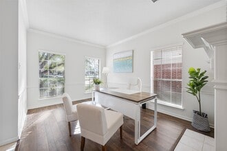 Building Photo - 6518 Portuguese Bend Dr