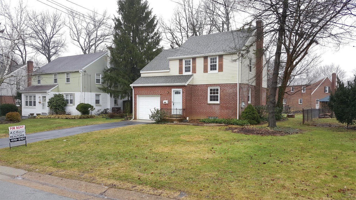 Foto principal - 402 Cleveland Ave