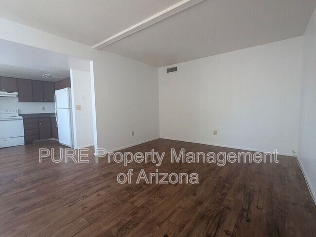Foto del edificio - 231 E 2nd Ave