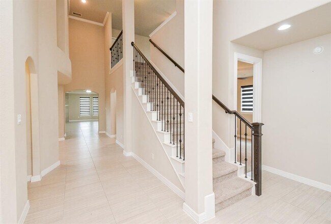 Building Photo - 5615 Caper Shores Ln