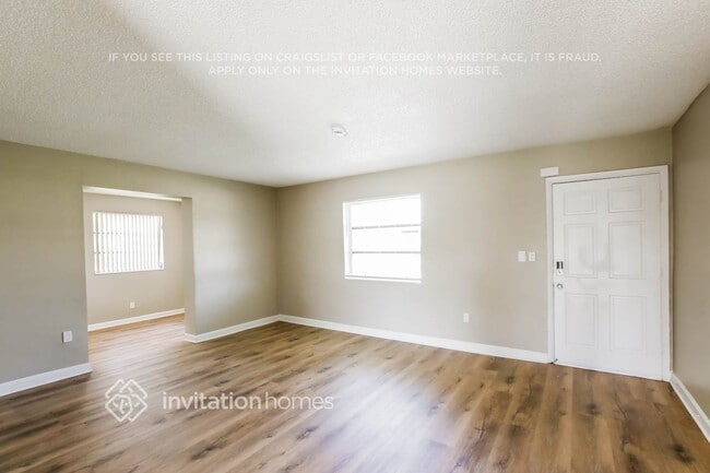 Foto del edificio - 3010 SW 97th Ct