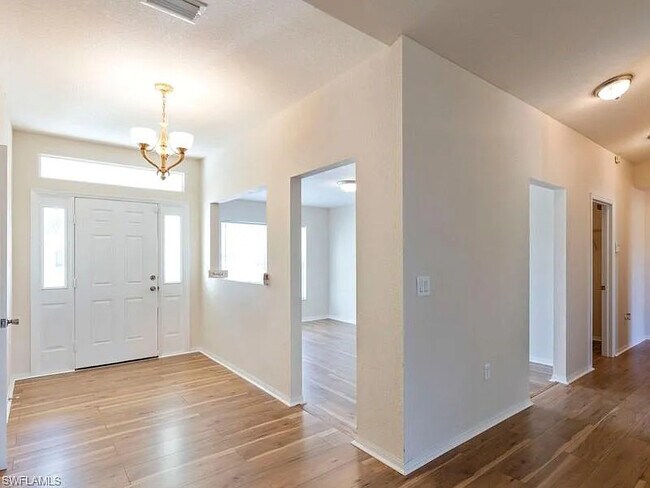 Foto del edificio - 1603 NE 34th Ln