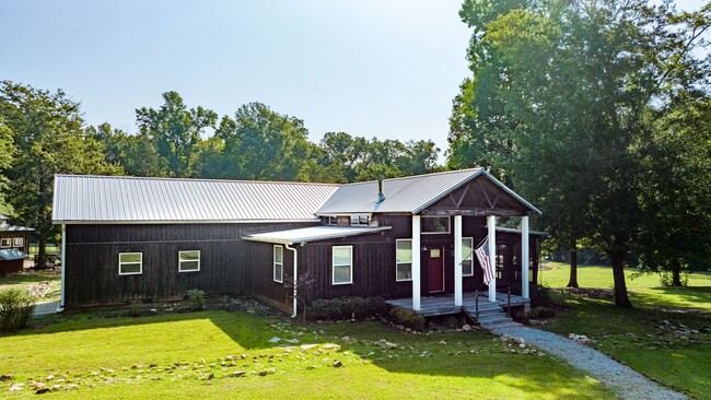 Building Photo - Improved Rate - Cozy Home near the Lake