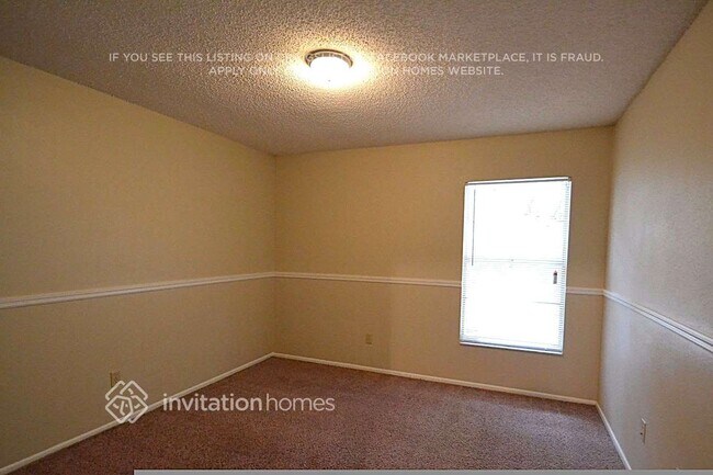 Foto del edificio - 6608 Whirlaway Cir