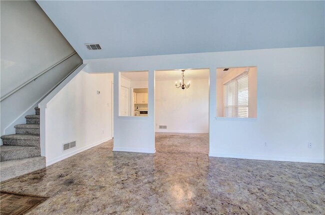 Foto del edificio - 1252 Minhinette Dr