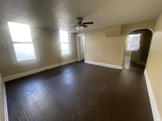 Building Photo - 1-Bedroom Newport, KY