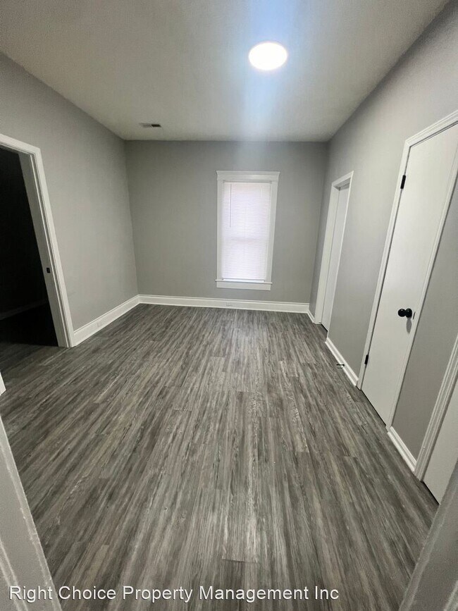 Building Photo - 2 br, 1 bath House - 210 S Whitmer St