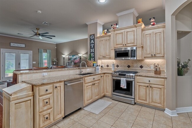 Building Photo - 2324 Tallgrass Cir
