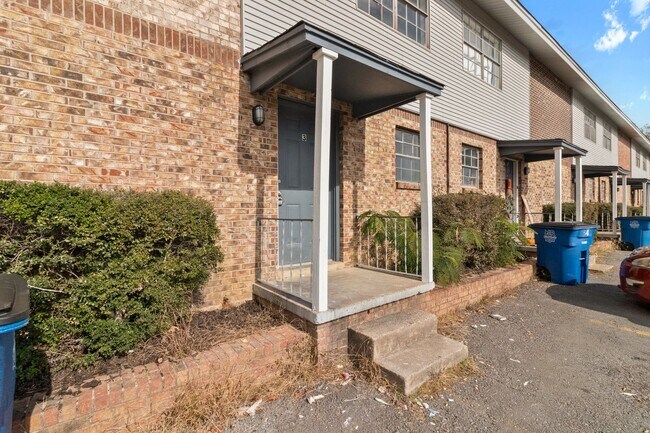 Building Photo - North Little Rock 10 plex