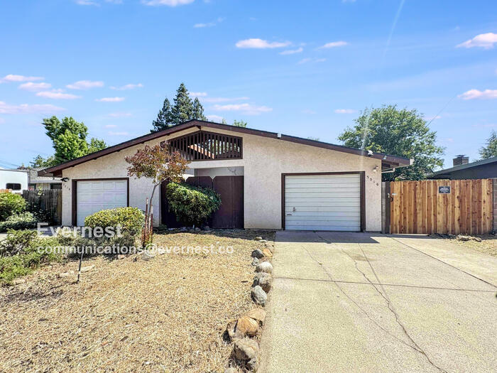 Primary Photo - 5516 Engle Rd