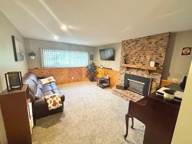 Foto del edificio - 13685 Harwell Path