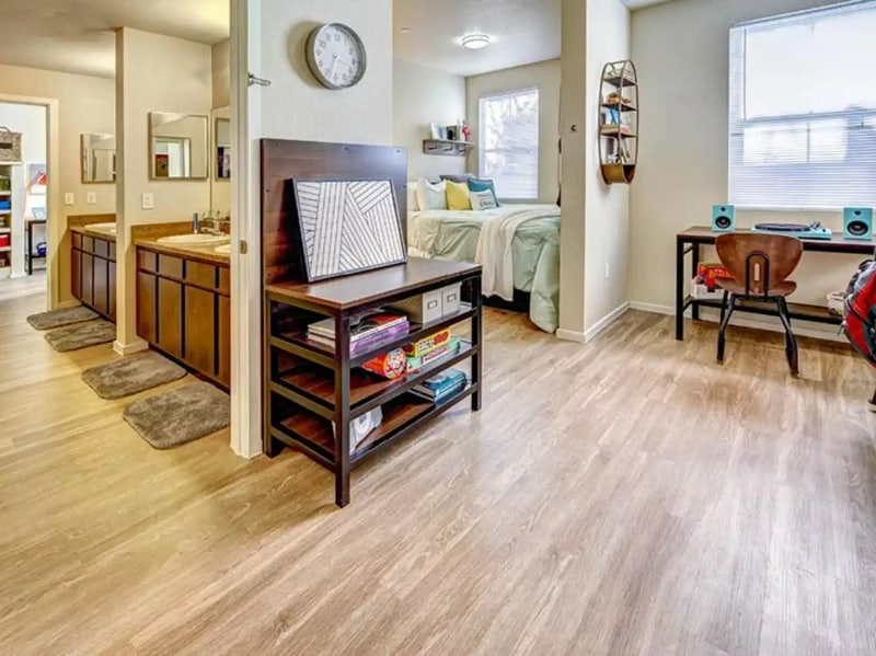 Foto del edificio - 420 Redondo W Dr